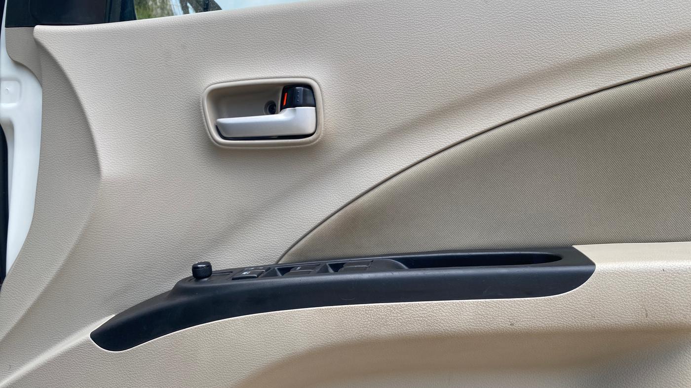 2021 Maruti Celerio ZXI, Petrol, Manual, 32,942 km, Driver Side Door Panels Control