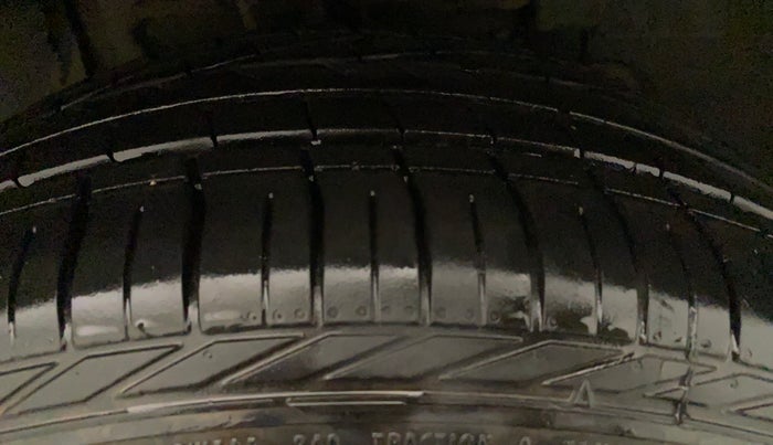 2021 Tata NEXON XZA PLUS SUNROOF DUAL TONE PETROL, Petrol, Automatic, 10,317 km, Right Front Tyre Tread