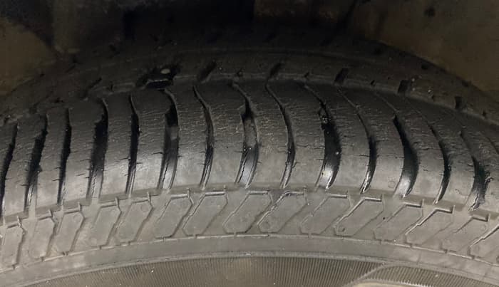 2019 Ford Ecosport TITANIUM 1.5L PETROL, Petrol, Manual, 51,177 km, Left Front Tyre Tread