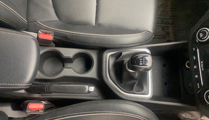 2018 Hyundai Creta SX (O) 1.6 DIESEL, Diesel, Manual, 66,011 km, Gear Lever