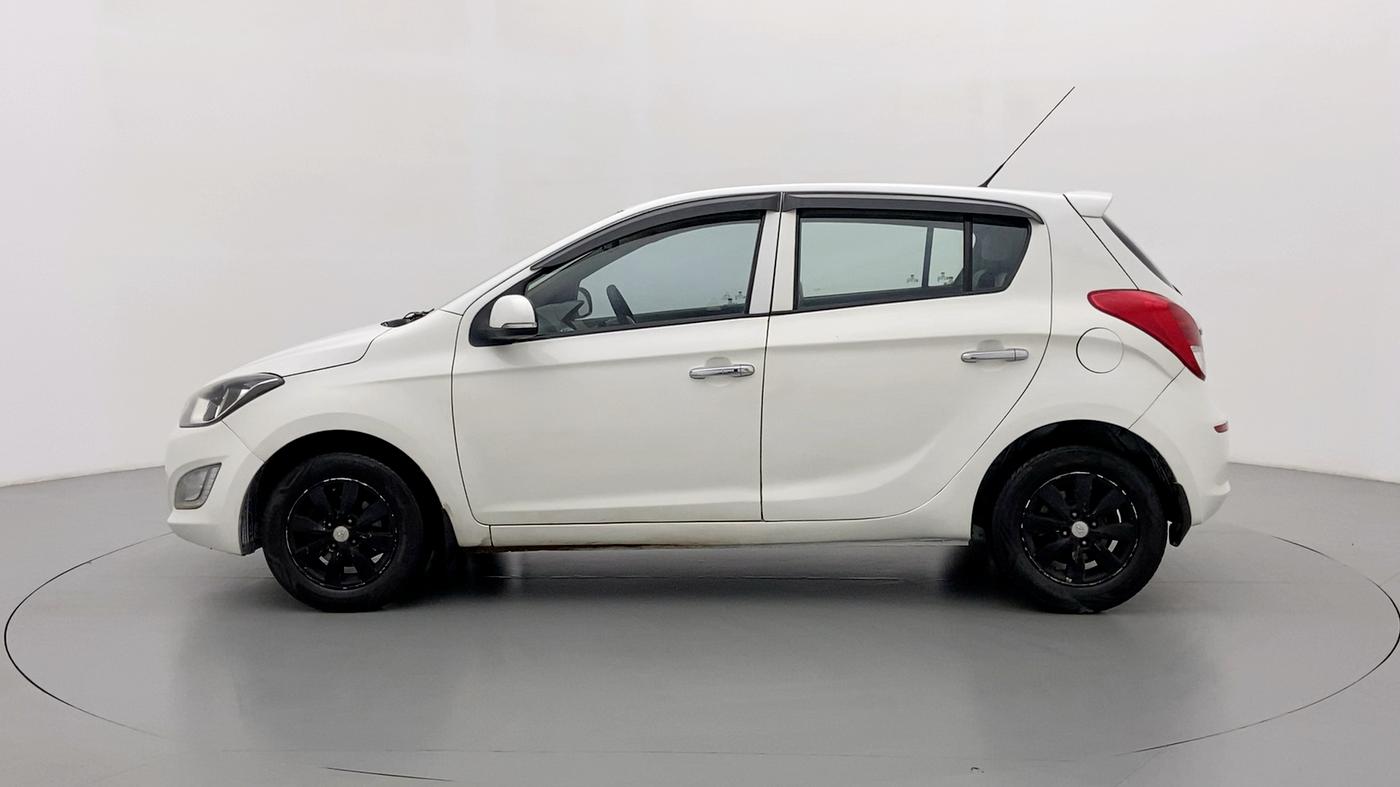 2014 Hyundai i20 ASTA 1.4 CRDI, Diesel, Manual, 63,703 km, Left Side