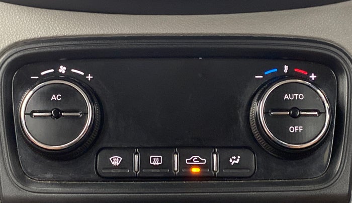 2020 Tata Tiago XZ+ 1.2 Revotron, Petrol, Manual, 67,415 km, Automatic Climate Control