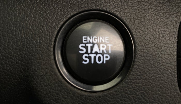 2021 Hyundai VENUE SX PLUS 1.0 TURBO DCT, Petrol, Automatic, 1,03,126 km, Keyless Start/ Stop Button