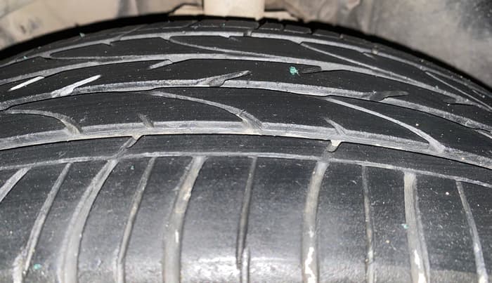 2019 Nissan Kicks XV 1.5, Petrol, Manual, 33,848 km, Left Front Tyre Tread