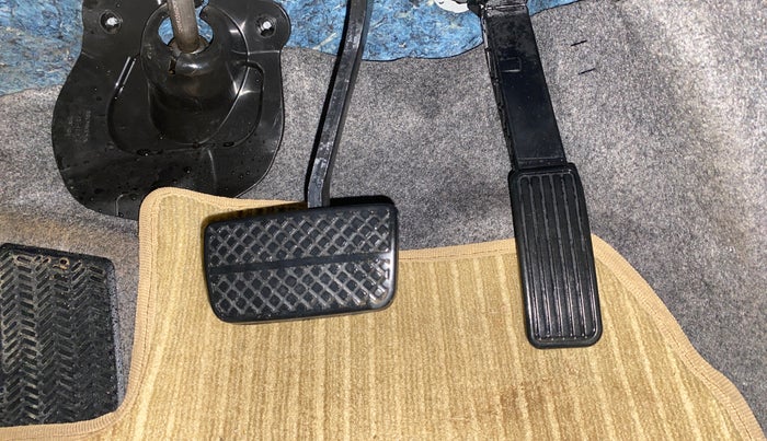 2022 Honda Amaze 1.2L I-VTEC VX CVT, Petrol, Automatic, 20,853 km, Pedals