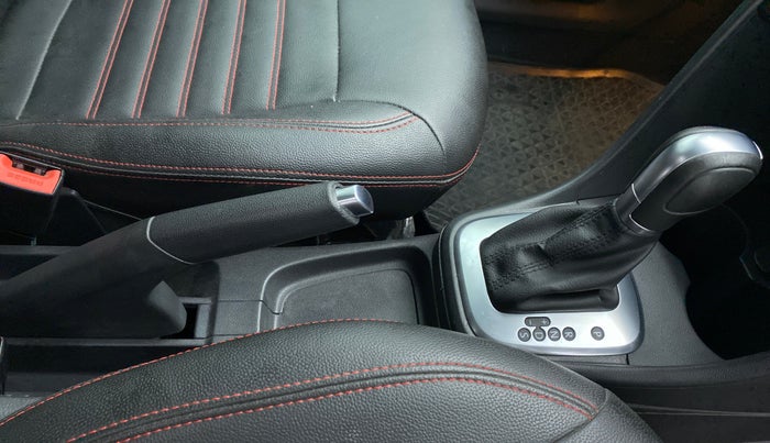 2021 Volkswagen Polo GT TSI AT 1.0, Petrol, Automatic, 11,106 km, Gear Lever
