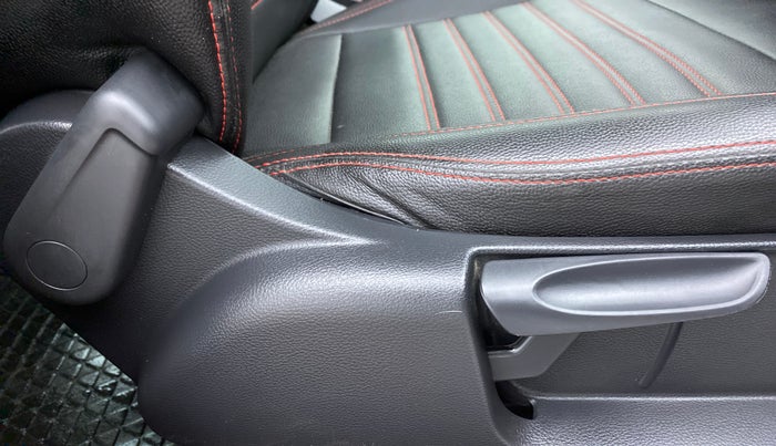 2021 Volkswagen Polo GT TSI AT 1.0, Petrol, Automatic, 11,106 km, Driver Side Adjustment Panel