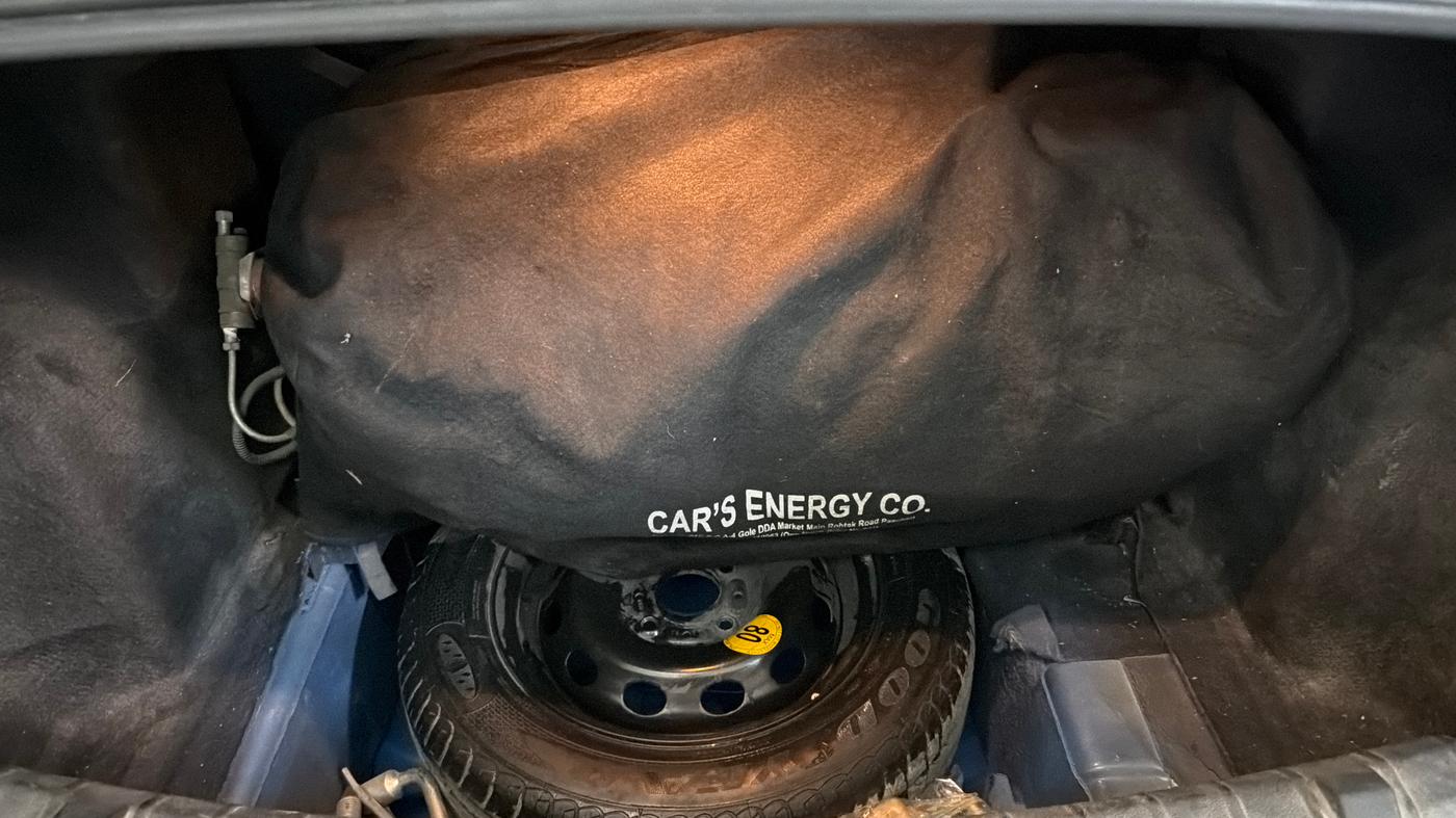 2019 Tata TIGOR XZA PLUS PETROL, CNG, Automatic, 33,431 km, Boot Inside