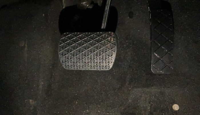 2022 MG ASTOR SHARP 1.5 CVT, Petrol, Automatic, 42,763 km, Pedals