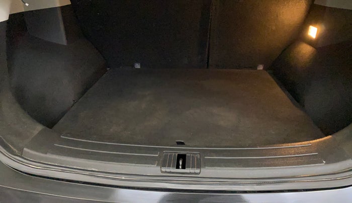 2022 MG ASTOR SHARP 1.5 CVT, Petrol, Automatic, 42,763 km, Boot Inside