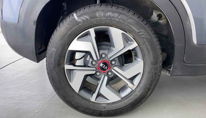 2020 KIA SONET GTX + 1.0 IMT, Petrol, Manual, 13,053 km, Right Rear Wheel