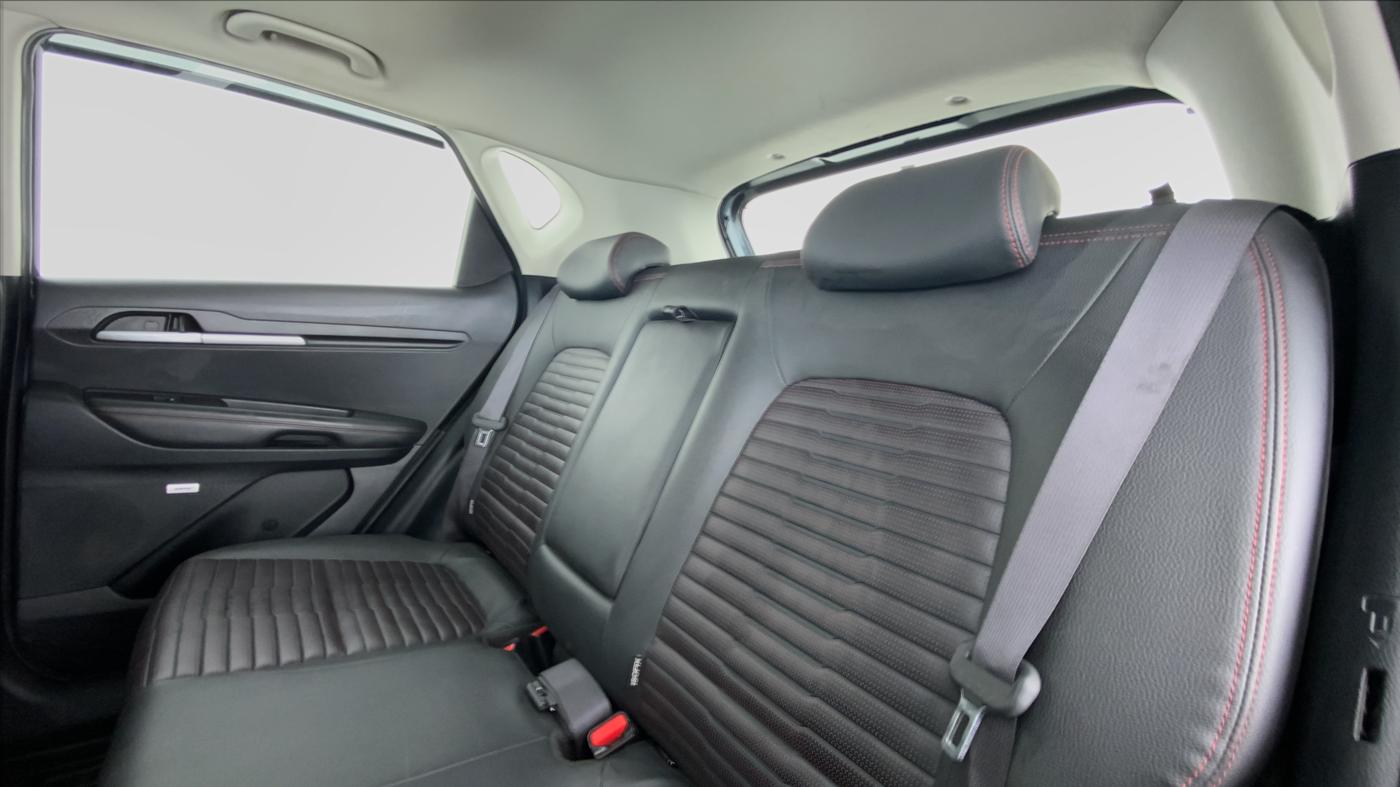 2020 KIA SONET GTX + 1.0 IMT, Petrol, Manual, 13,053 km, Right Side Rear Door Cabin