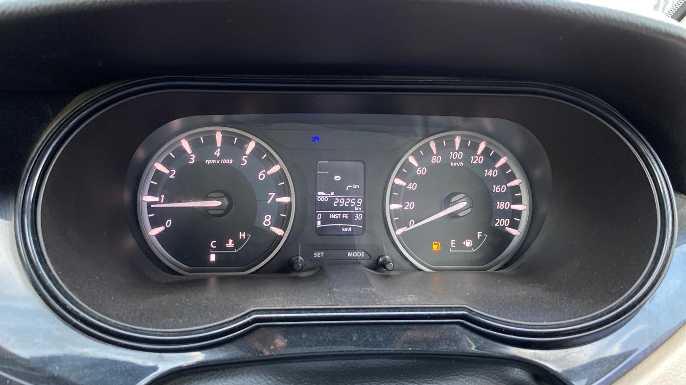 2016 Tata Zest XMS PETROL, Petrol, Manual, 29,240 km, Odometer Image