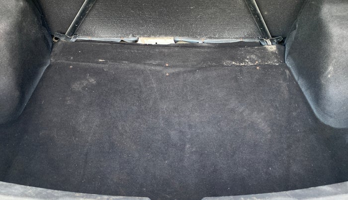 2016 Tata Zest XMS PETROL, Petrol, Manual, 29,240 km, Boot Inside