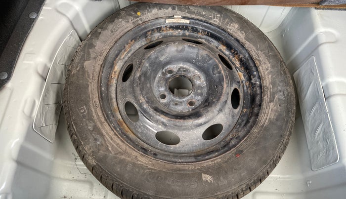 2016 Tata Zest XMS PETROL, Petrol, Manual, 29,240 km, Spare Tyre