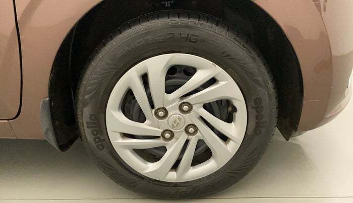 2021 Hyundai AURA S 1.2 CNG, CNG, Manual, 25,887 km, Right Front Wheel