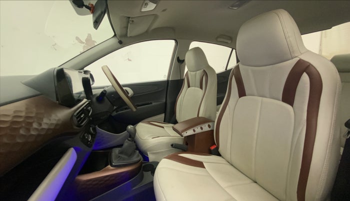 2021 Hyundai AURA S 1.2 CNG, CNG, Manual, 25,887 km, Right Side Front Door Cabin