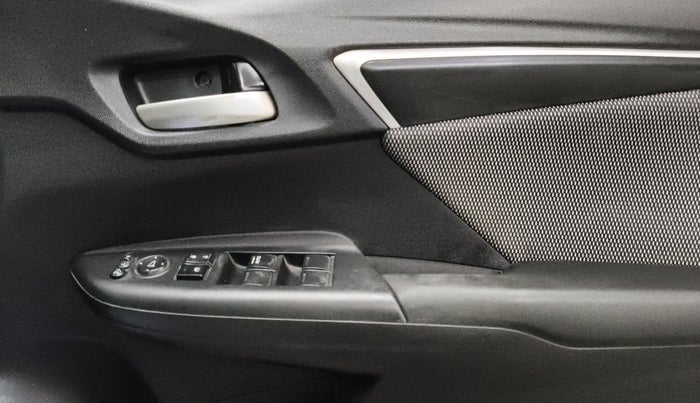 2018 Honda WR-V 1.2L I-VTEC VX MT, Petrol, Manual, 50,427 km, Driver Side Door Panels Control