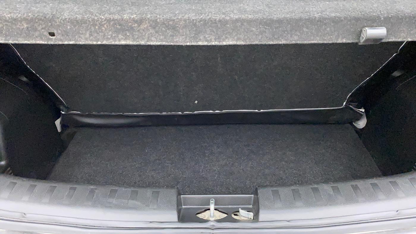 2013 Maruti Swift VXI, Petrol, Manual, 1,13,208 km, Boot Inside