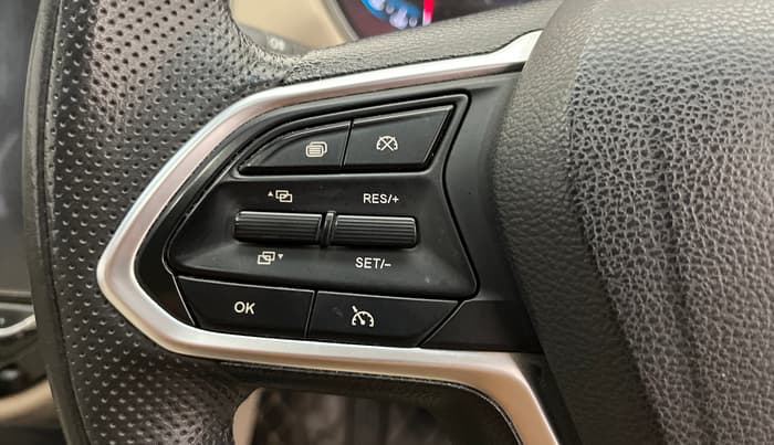 2021 MG HECTOR SHARP 1.5 DCT PETROL DUAL TONE, Petrol, Automatic, 38,761 km, Adaptive Cruise Control