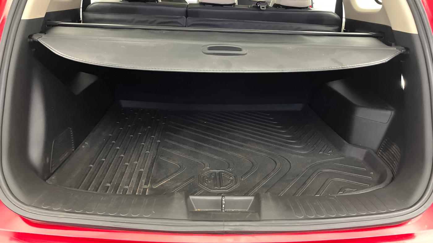 2021 MG HECTOR SHARP 1.5 DCT PETROL DUAL TONE, Petrol, Automatic, 38,761 km, Boot Inside