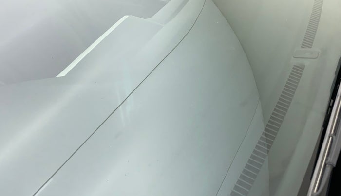 2017 Honda WR-V 1.2L I-VTEC VX MT, Petrol, Manual, 77,139 km, Front windshield - Minor spot on windshield