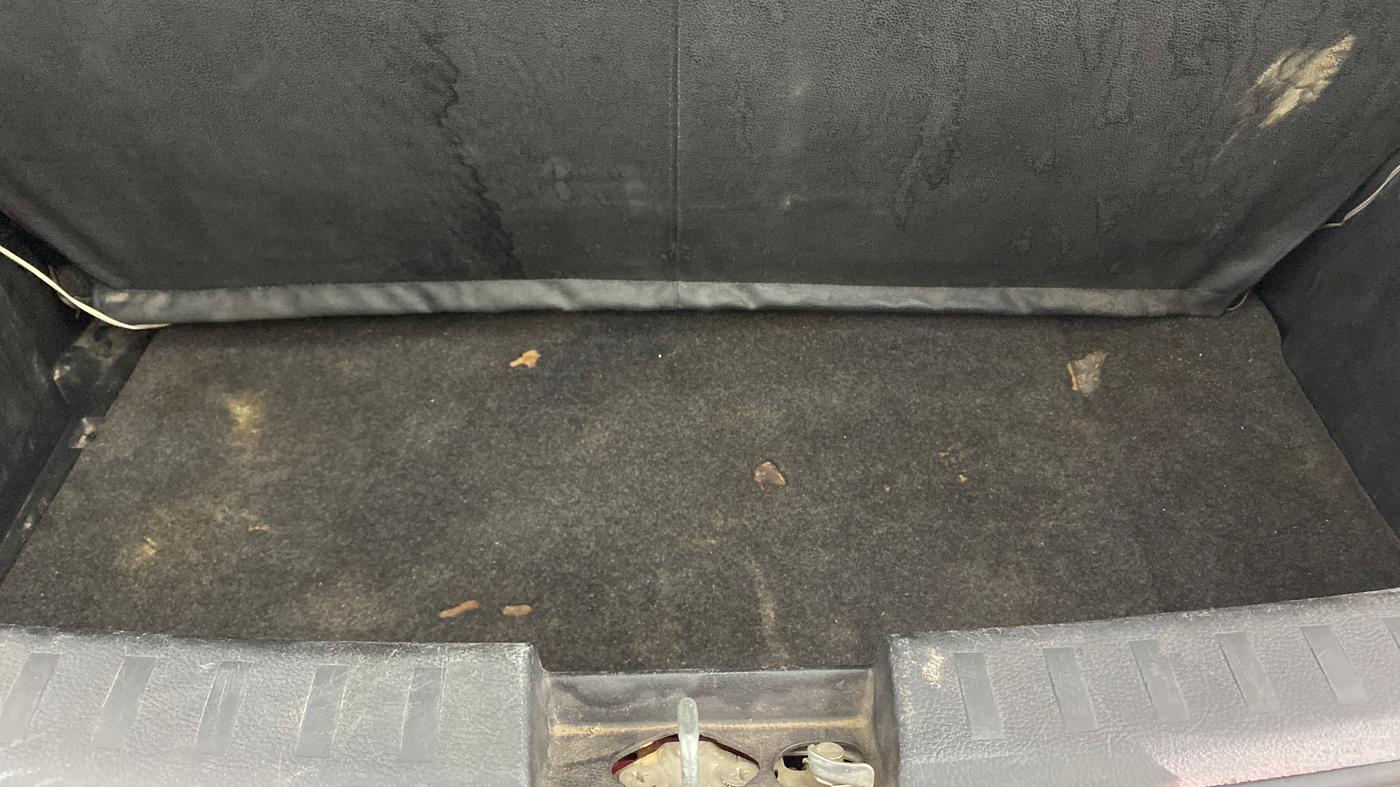2013 Maruti Swift VXI, Petrol, Manual, 1,20,182 km, Boot Inside