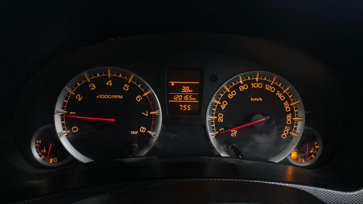 2013 Maruti Swift VXI, Petrol, Manual, 1,20,182 km, Odometer Image