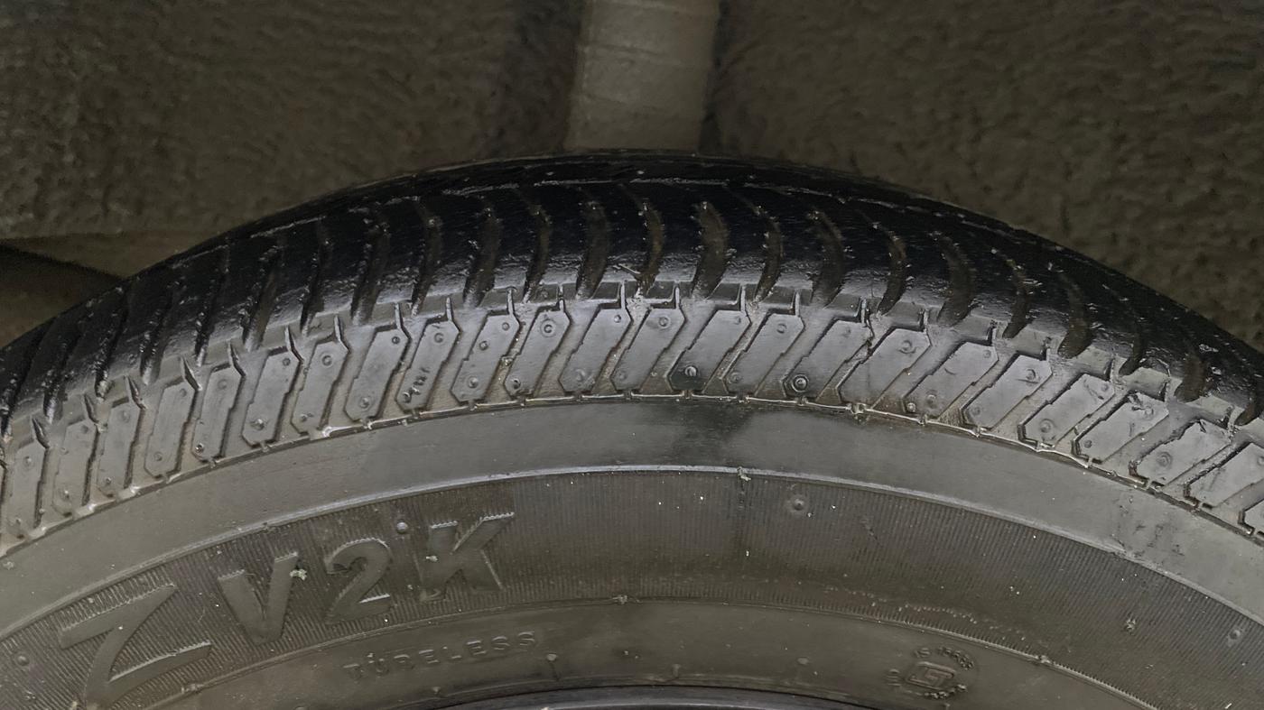 2014 Nissan Sunny XL, Petrol, Manual, 70,381 km, Right Rear Tyre Tread