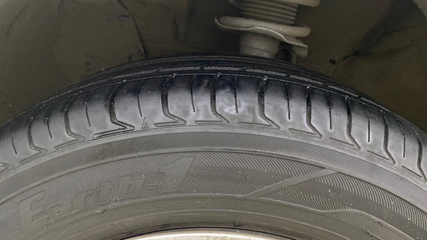 2014 Nissan Sunny XL, Petrol, Manual, 70,381 km, Left Front Tyre Tread