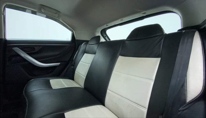 2021 Tata NEXON XM SUNROOF 1.5 RTQ, Diesel, Manual, 29,878 km, Right Side Rear Door Cabin