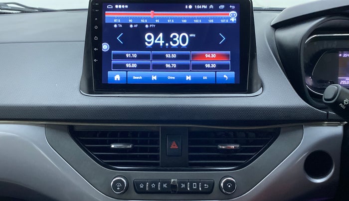 2021 Tata NEXON XM SUNROOF 1.5 RTQ, Diesel, Manual, 29,878 km, Infotainment System
