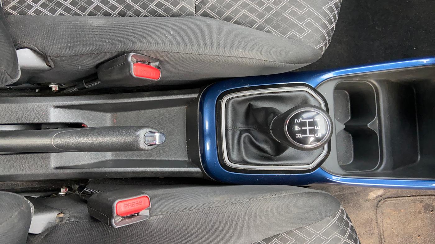 2023 Maruti IGNIS ZETA 1.2, Petrol, Manual, 77,699 km, Gear Lever