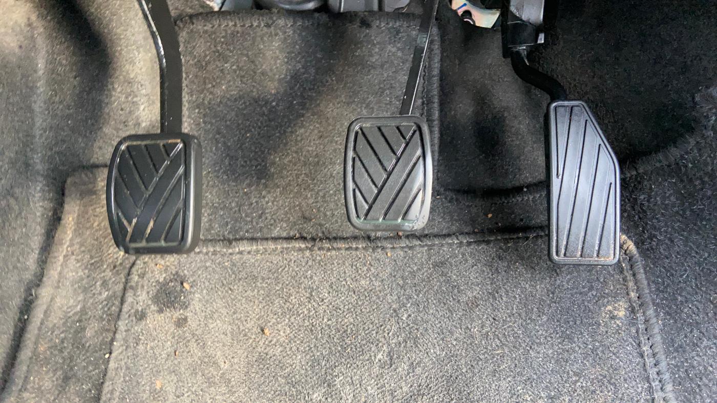 2023 Maruti IGNIS ZETA 1.2, Petrol, Manual, 77,699 km, Pedals