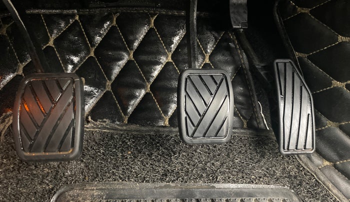 2019 Maruti Baleno ALPHA PETROL 1.2, Petrol, Manual, 53,428 km, Pedals