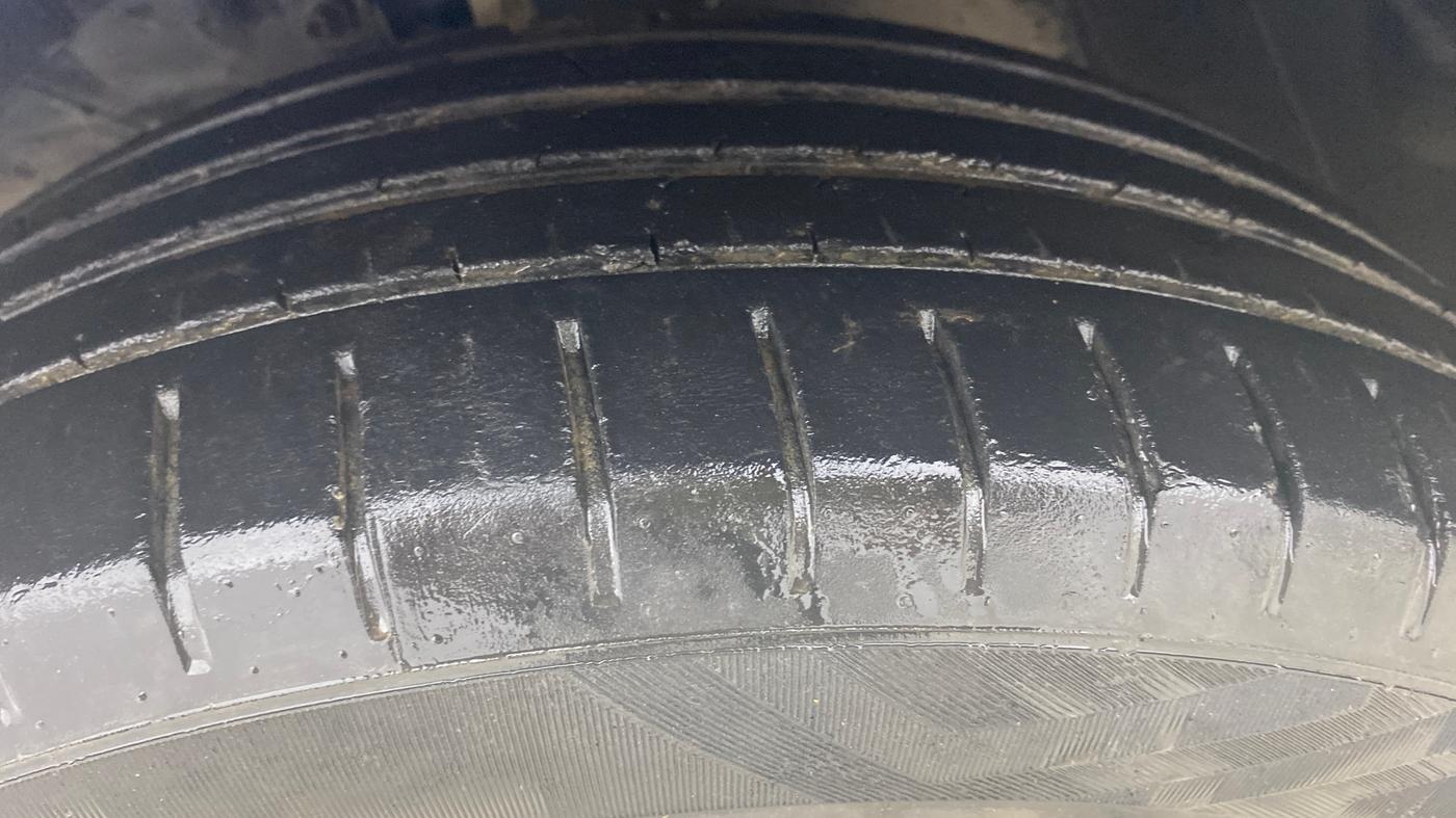 2019 Maruti Baleno ALPHA PETROL 1.2, Petrol, Manual, 53,332 km, Left Front Tyre Tread