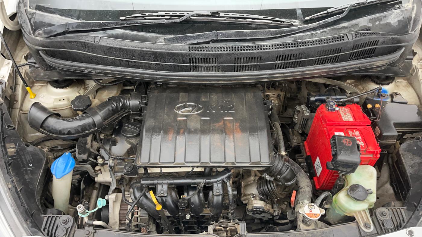 2016 Hyundai Xcent S AT 1.2, Petrol, Automatic, 42,314 km, Engine View
