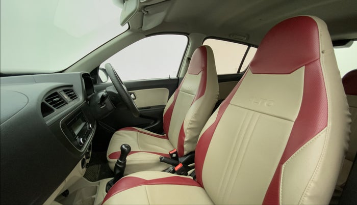 2019 Maruti Alto VXI, Petrol, Manual, 76,685 km, Right Side Front Door Cabin
