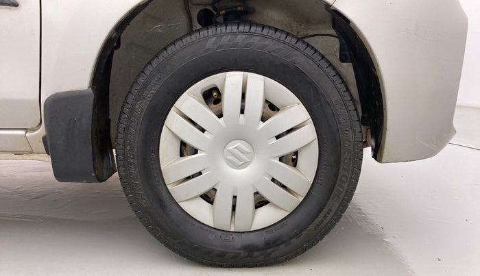 2019 Maruti Alto VXI, Petrol, Manual, 76,685 km, Right Front Wheel