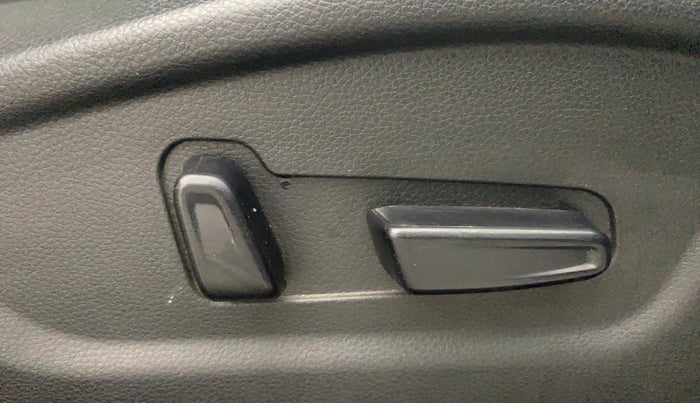 2019 KIA SELTOS GTX PLUS DCT 1.4 PETROL, Petrol, Automatic, 28,337 km, Driver Side Adjustment Panel