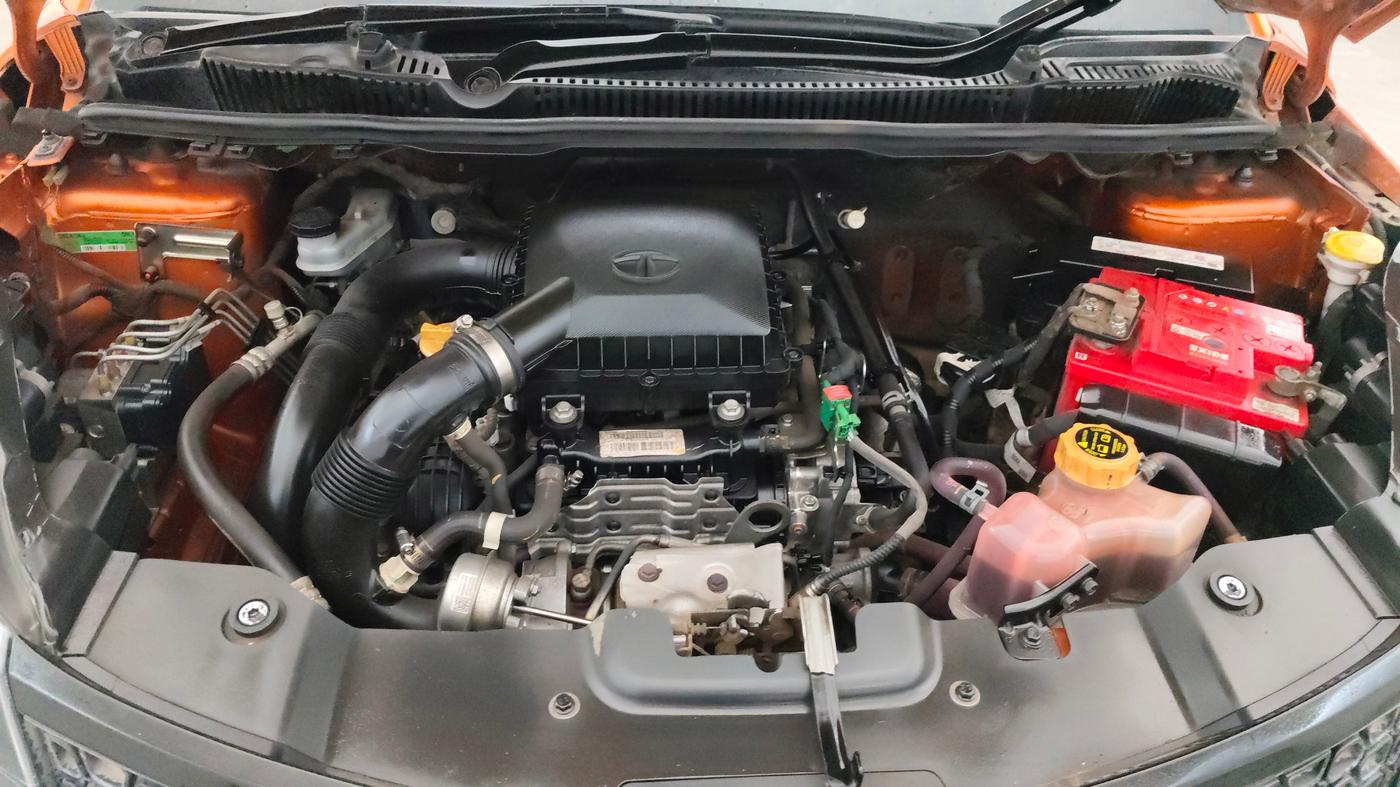 2019 Tata NEXON XZ PLUS PETROL, Petrol, Manual, 66,553 km, Engine View