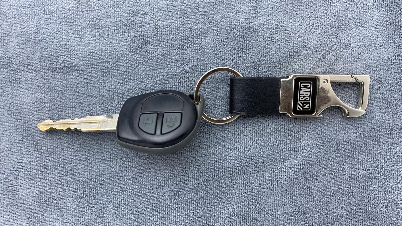 2018 Maruti Wagon R 1.0 VXI, Petrol, Manual, 26,603 km, Key Close Up