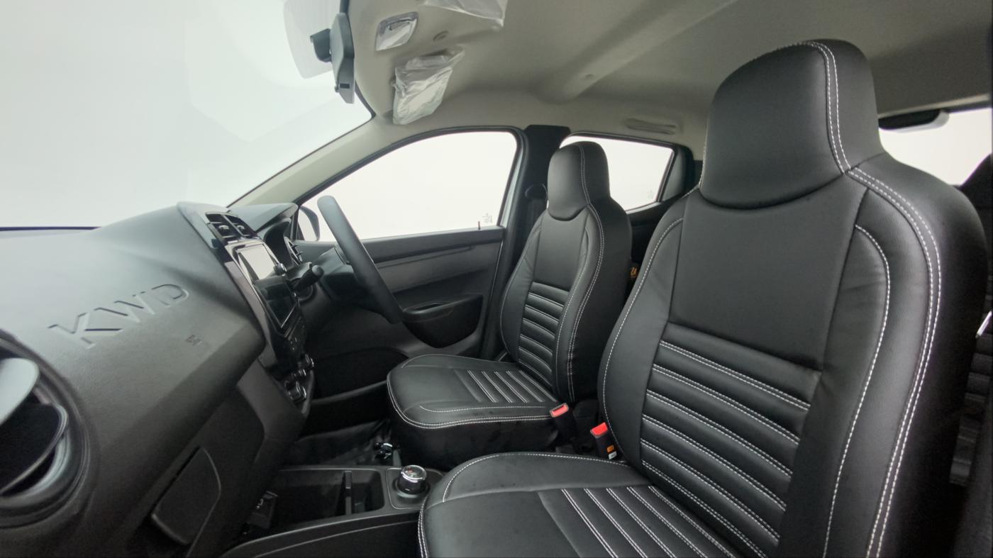 2022 Renault Kwid RXT 1.0 AMT, Petrol, Automatic, 3,448 km, Right Side Front Door Cabin