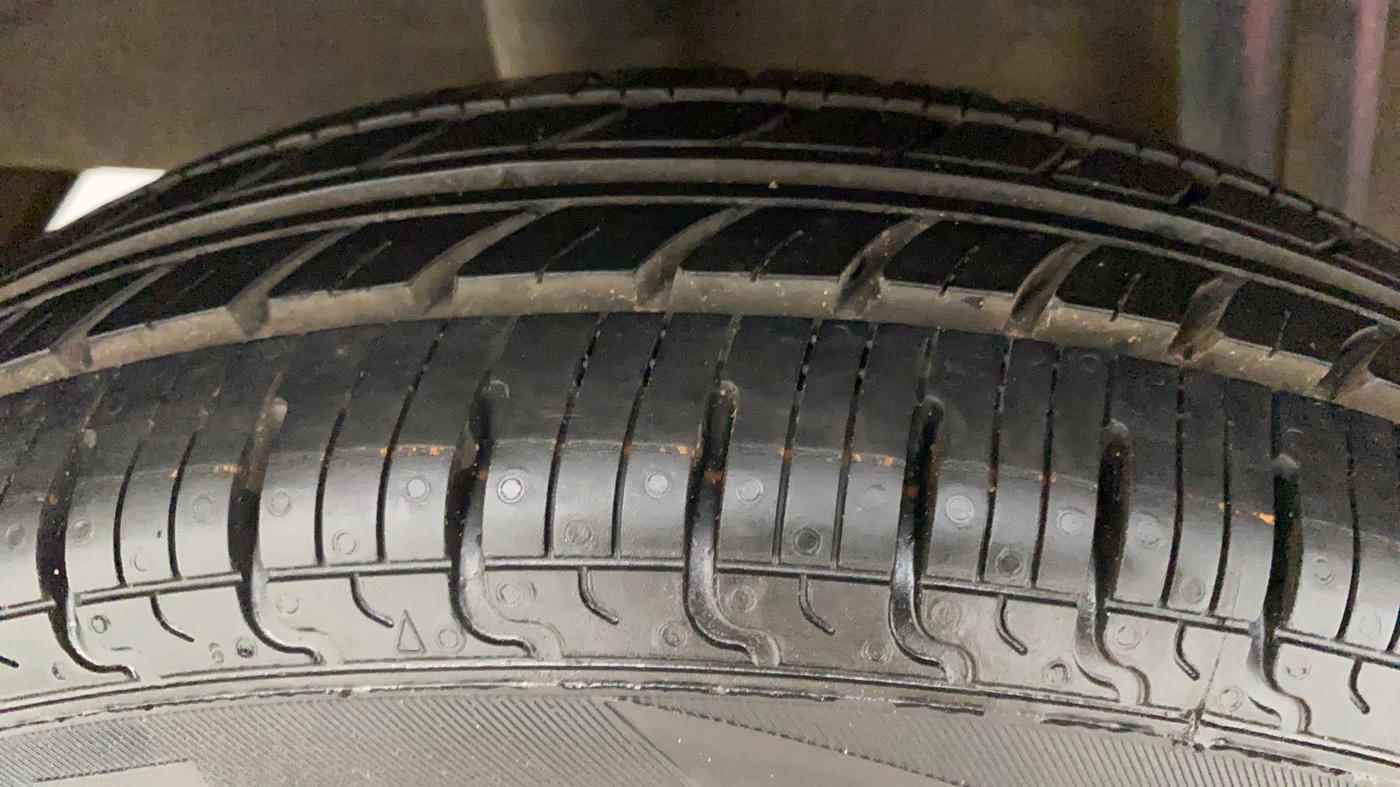 2018 Datsun Redi Go S 1.0 AMT, Petrol, Automatic, 55,512 km, Right Rear Tyre Tread
