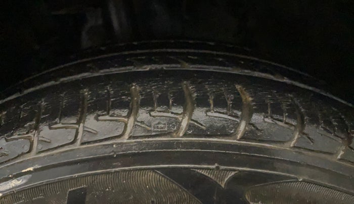 2018 Maruti Baleno SIGMA PETROL 1.2, Petrol, Manual, 38,782 km, Left Front Tyre Tread