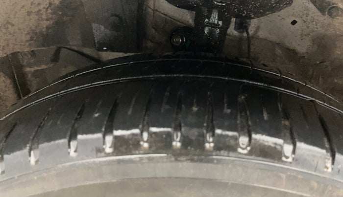 2018 Honda Amaze 1.2L I-VTEC VX, Petrol, Manual, 87,552 km, Left Front Tyre Tread