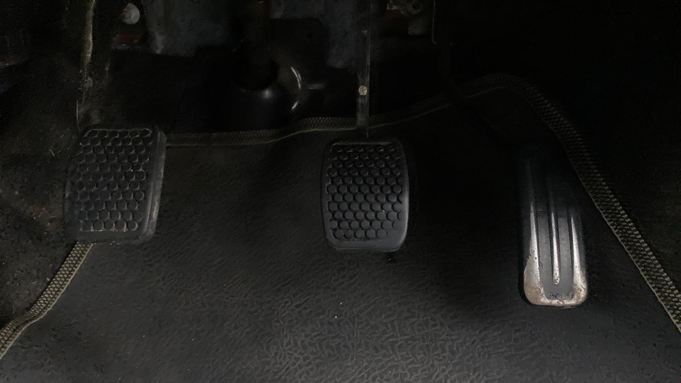 2012 Maruti Alto 800 LXI, Petrol, Manual, 34,728 km, Pedals