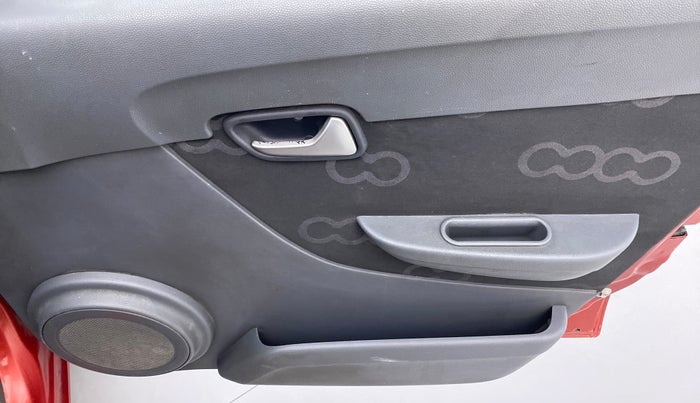 2012 Maruti Alto 800 LXI, Petrol, Manual, 34,728 km, Driver Side Door Panels Control