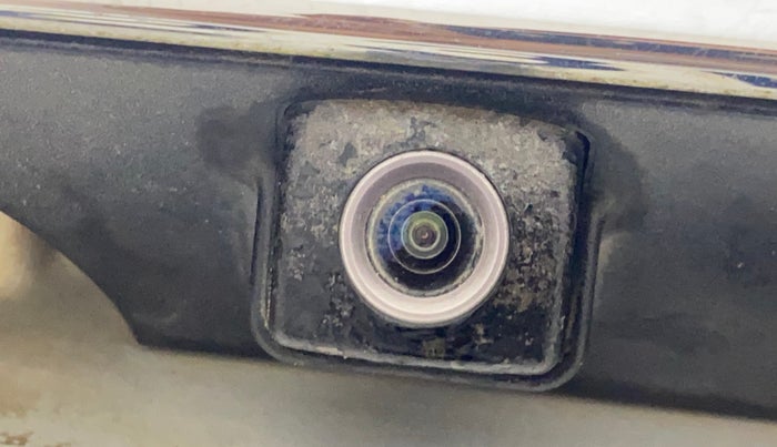 2017 Hyundai Creta SX PLUS AT 1.6 PETROL, Petrol, Automatic, 1,39,997 km, Parking Camera