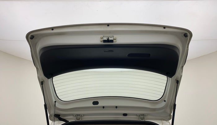 2018 Hyundai Elite i20 ASTA 1.2, Petrol, Manual, 79,287 km, Boot Door Open